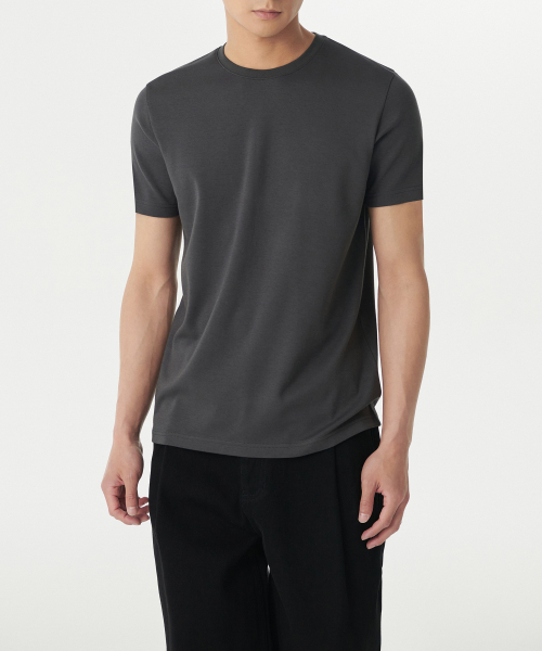 MUSINSA STANDARD（ムシンサスタンダード）の「マッスルフィットクルーネックモーダルTシャツ[ダークグレー]（Tシャツ/カットソー・メンズ・その他・MEDIUM/LARGE/X-LARGE/XX-LARGE/XXX-LARGE/SMALL）」の2枚目の写真