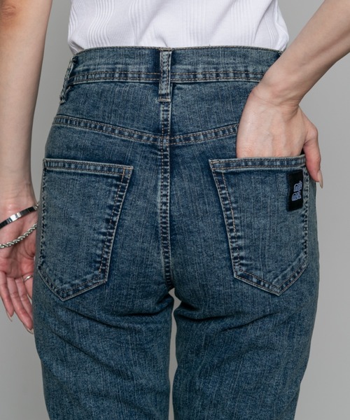 mellomela.(メロメラ)の「【脚長×美脚を叶える】フレアスキニーストレッチデニムパンツ(デニムパンツ・レディース・ネイビー/ライトブルー/ブルー系その他3・S/M/L/LL)」の10枚目の写真