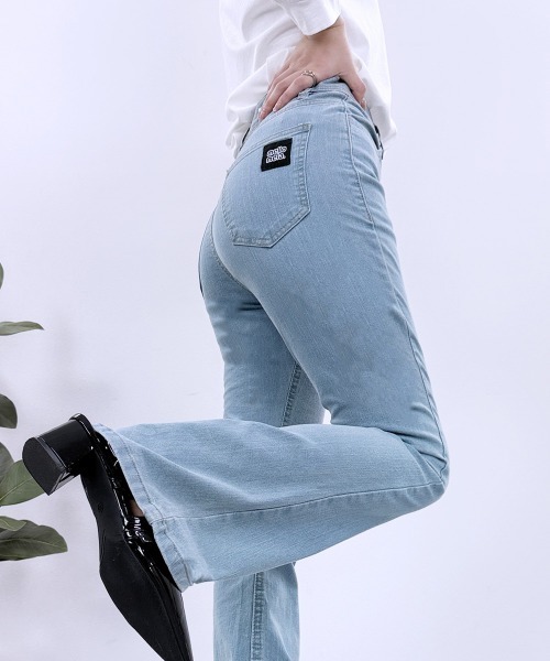 mellomela.(メロメラ)の「【脚長×美脚を叶える】フレアスキニーストレッチデニムパンツ(デニムパンツ・レディース・ネイビー/ライトブルー/ブルー系その他3・S/M/L/LL)」の15枚目の写真
