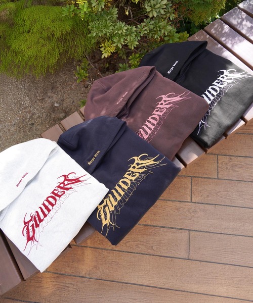 GUIDER（ガイダー）の「【GUIDER】スクリプト フーディー / Script Hoodie（パーカー・メンズ・ブラック/ネイビー/ライトグレー/ブラウン・FREE）」の5枚目の写真