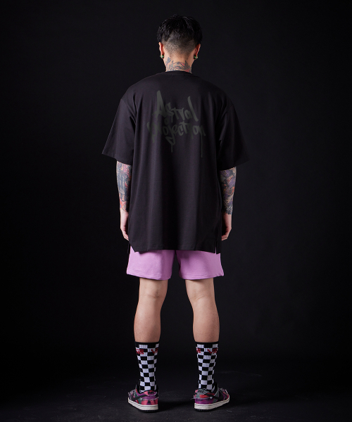 ASTRAL PROJECTION(アストラルプロジェクション)の「ペングラフィティレタリングロゴスーピマコットンラウンドネック半袖Tシャツ_ブラック(Tシャツ/カットソー・メンズ・その他・X-LARGE/MEDIUM/LARGE)」の6枚目の写真