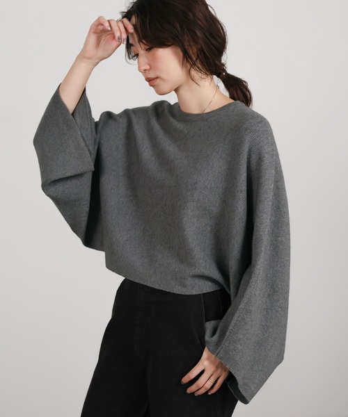 select MOCA Et(セレクトモカエト)の「【Et】Dolman Sleeve Short Rib Knit(ニット/セーター・レディース・ベージュ/チャコール/ブラック・FREE)」の3枚目の写真