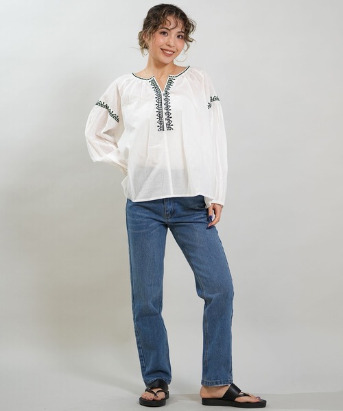 RIKKA FEMME（リッカファム）の「RIKKA FEMME/リッカファム 半袖 シャツ ブラウス 刺繍 キーネック RF6S-2601（シャツ/ブラウス・レディース・ホワイト/ブラック・FREE）」の5枚目の写真
