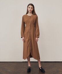 ステッチラウンドワンピース - ブラウン