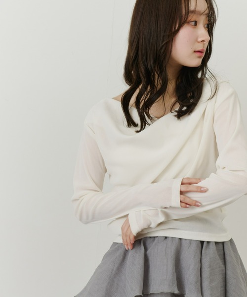 Olu.(オルドット)の「シアーベロアドレープトップス(Tシャツ/カットソー・レディース・チャコールグレー/アイボリー・FREE)」の10枚目の写真