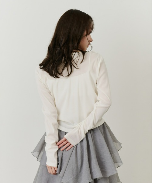 Olu.(オルドット)の「シアーベロアドレープトップス(Tシャツ/カットソー・レディース・チャコールグレー/アイボリー・FREE)」の11枚目の写真