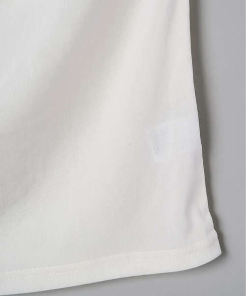 Olu.(オルドット)の「シアーベロアドレープトップス(Tシャツ/カットソー・レディース・チャコールグレー/アイボリー・FREE)」の18枚目の写真