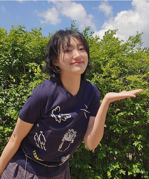 HOLAREST(オラ レスト)の「Hola Drawing T-shirt (Soft Violet)(Tシャツ/カットソー・レディース・その他・SMALL/MEDIUM)」の3枚目の写真