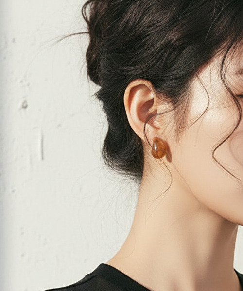 Burner（バーナー）の「【Sonu jewelry（ソヌジュエリー）】べっ甲風　ドロップ　イヤリング son-egs-3-4【RBTS】（イヤリング・レディース・ブラウン系その他・FREE）」の3枚目の写真