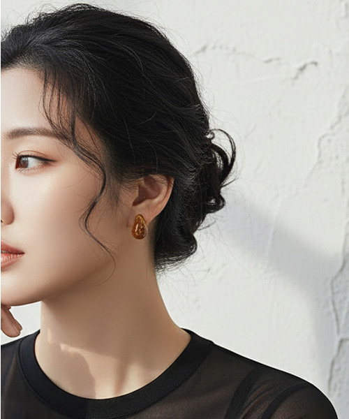Burner（バーナー）の「【Sonu jewelry（ソヌジュエリー）】べっ甲風　ドロップ　イヤリング son-egs-3-4【RBTS】（イヤリング・レディース・ブラウン系その他・FREE）」の6枚目の写真