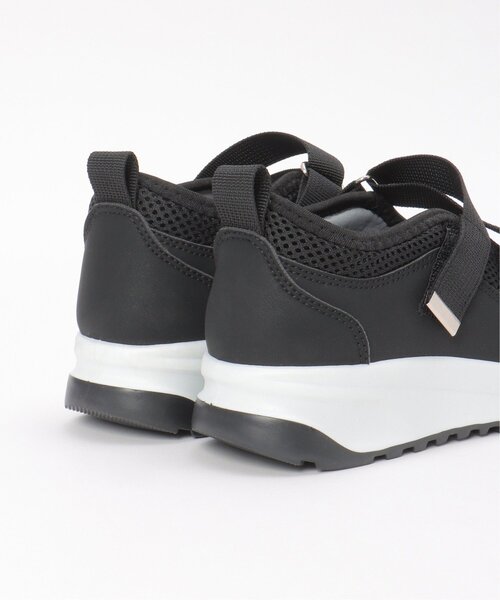 ikka(イッカ)の「ベルクロスニーカー(スニーカー・レディース・ライトグレー/ブラック・M/L)」の9枚目の写真