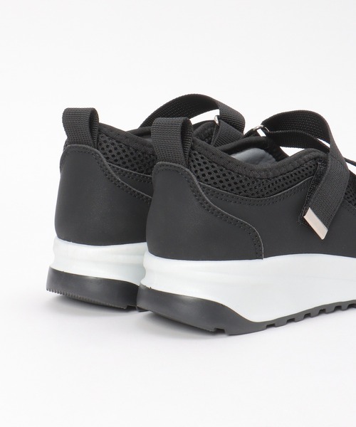 ikka(イッカ)の「ベルクロスニーカー(スニーカー・レディース・ライトグレー/ブラック・M/L)」の20枚目の写真