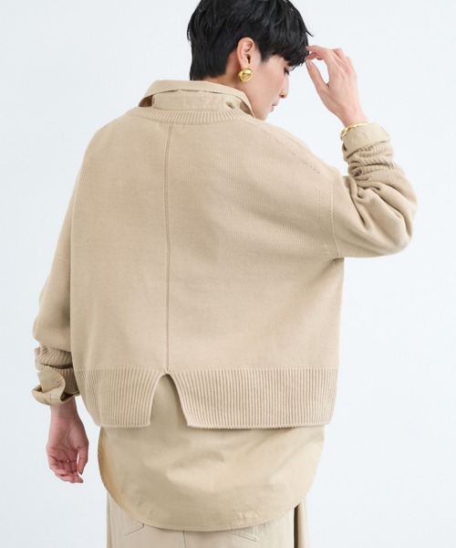 BARNYARDSTORM(バンヤードストーム)の「BARNYARDSTORM / バックスリットワイドニット(ニット/セーター・レディース・ホワイト/ベージュ/サックスブルー・FREE)」の10枚目の写真