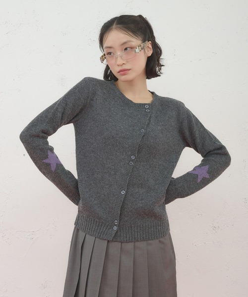 FCMM（エフシーエムエム）の「【日本限定】STAR CARDIGAN / スターカーディガン（カーディガン/ボレロ・レディース・アイボリー/グレー・SMALL/MEDIUM）」の2枚目の写真