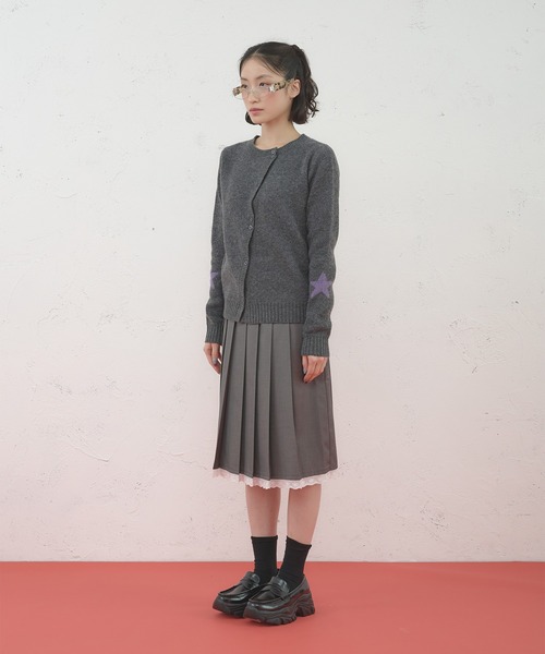 FCMM（エフシーエムエム）の「【日本限定】STAR CARDIGAN / スターカーディガン（カーディガン/ボレロ・レディース・アイボリー/グレー・SMALL/MEDIUM）」の10枚目の写真