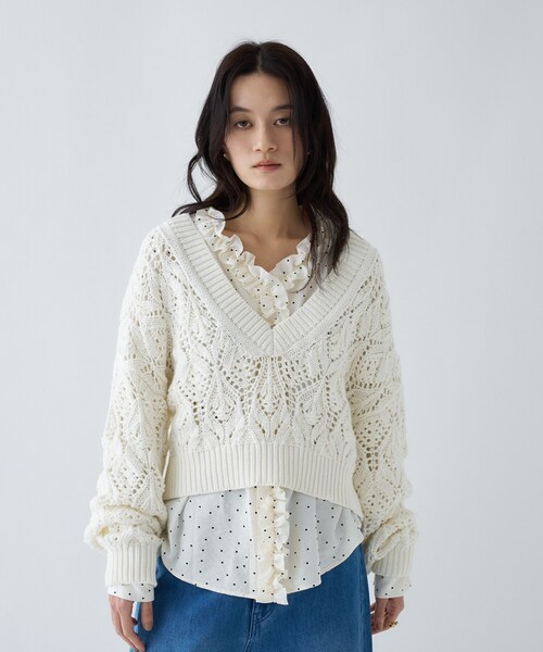 cloenc（クロエンス）の「【着映え／手洗い可】フロントフリルブラウス（シャツ/ブラウス・レディース・ライトベージュ/サックスブルー/ホワイト系3・02）」の19枚目の写真