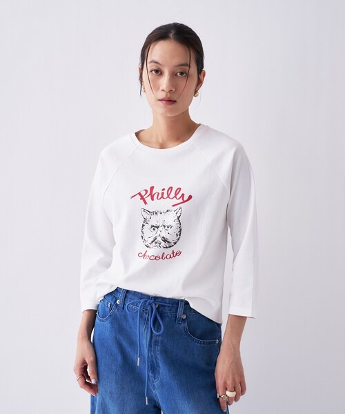 cloenc（クロエンス）の「【Philly chocolateコラボ】キャットプリントロングTシャツ（Tシャツ/カットソー・レディース・グレー系その他2/ベージュ系/ホワイト系1/ホワイト系2/グレー系その他/ベージュ系1・02）」の3枚目の写真