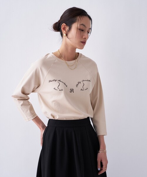 cloenc（クロエンス）の「【Philly chocolateコラボ】キャットプリントロングTシャツ（Tシャツ/カットソー・レディース・グレー系その他2/ベージュ系/ホワイト系1/ホワイト系2/グレー系その他/ベージュ系1・02）」の5枚目の写真