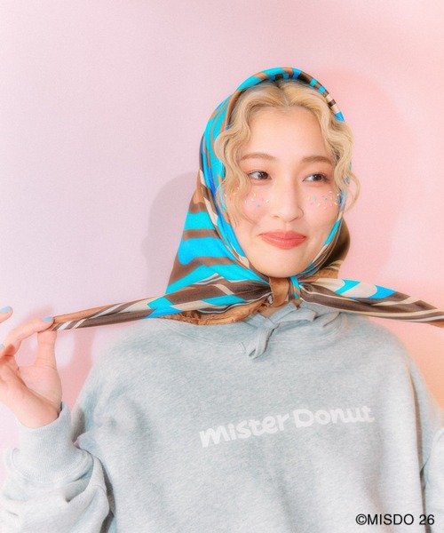 LEPSIM(レプシィム)の「【Mister Donut】フォトプリントパーカー 627324(パーカー・レディース・グレー/ネイビー・FREE)」の5枚目の写真