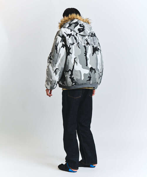 FAF(フェイク アス フラワーズ)の「FAF x FOSTEX MCD EXCLUSIVE HOODED BOMBER BLOUSON(MA-1・メンズ・ブラック/カーキ・2/1/3)」の4枚目の写真