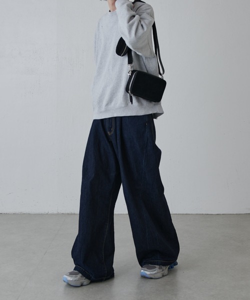 Lui's（ルイス）の「コンセキュティブスクエアショルダーバッグ（ショルダーバッグ・メンズ・ブラック系その他/ブラック・FREE）」の22枚目の写真