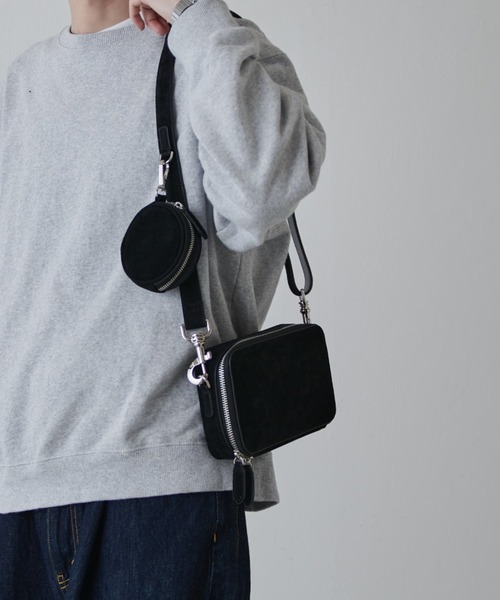 Lui's（ルイス）の「コンセキュティブスクエアショルダーバッグ（ショルダーバッグ・メンズ・ブラック系その他/ブラック・FREE）」の19枚目の写真
