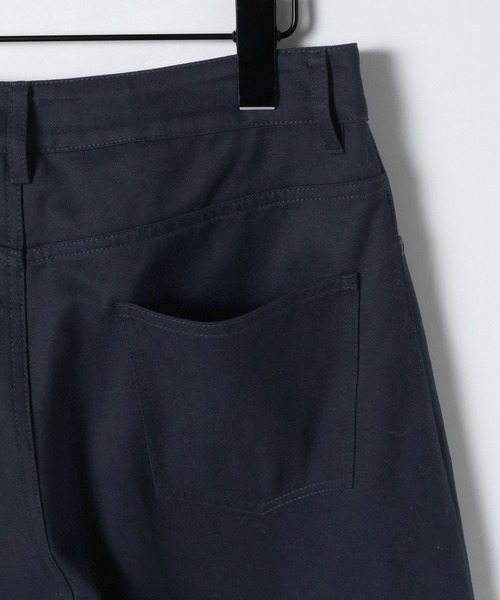 eL（エル）の「【eL】Twill Bermuda Pants/645549（その他パンツ・レディース・ベージュ/ネイビー・FREE）」の15枚目の写真