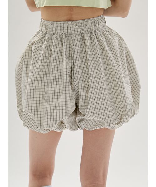 emmi（エミ）の「バルーンショートパンツ/撥水【セットアップ対応】（その他パンツ・レディース・ブラック/チェック・F）」の5枚目の写真