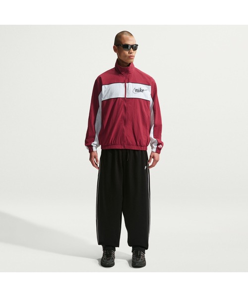 NIKE(ナイキ)の「NIKE/ナイキ M CLUB LTWT FZ JKT CTB(ナイロンジャケット・メンズ・ブラック/アイボリー/レッド・M/L/S/XL)」の13枚目の写真