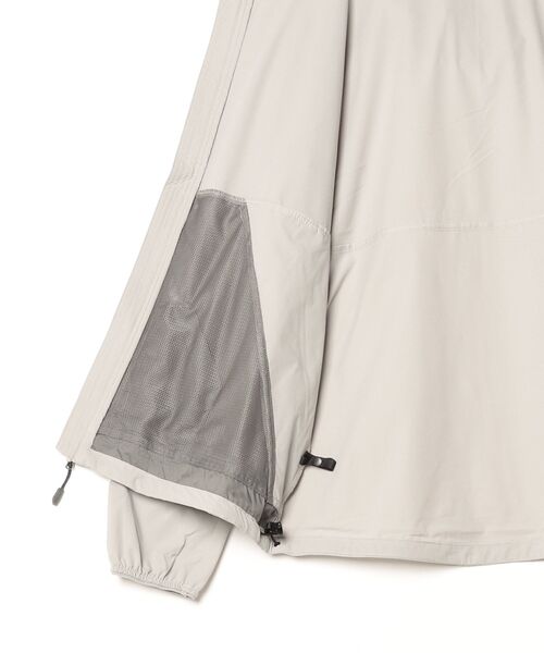 Columbia（コロンビア）の「【Columbia】Light Canyon Soft Shell Jacket　ライトキャニオンソフトシェルジャケット（ナイロンジャケット・メンズ・ブラック/グレー系その他・MEDIUM/LARGE/X-LARGE）」の4枚目の写真