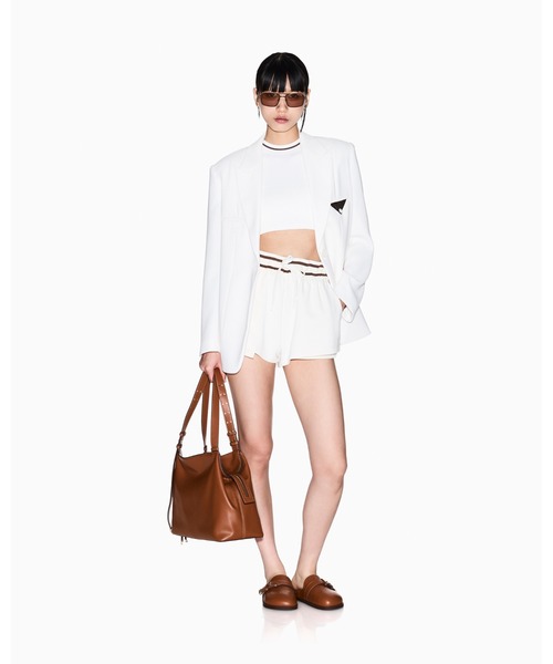 ARMANI EXCHANGE(アルマーニエクスチェンジ)の「【A|X アルマーニ エクスチェンジ】スリーブレス ニットプルオーバー(ニット/セーター・レディース・ブラウン/ホワイト・X-SMALL/SMALL/MEDIUM/LARGE)」の3枚目の写真
