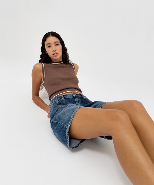 ARMANI EXCHANGE(アルマーニエクスチェンジ)の「【A|X アルマーニ エクスチェンジ】スリーブレス ニットプルオーバー(ニット/セーター・レディース・ブラウン/ホワイト・X-SMALL/SMALL/MEDIUM/LARGE)」の10枚目の写真