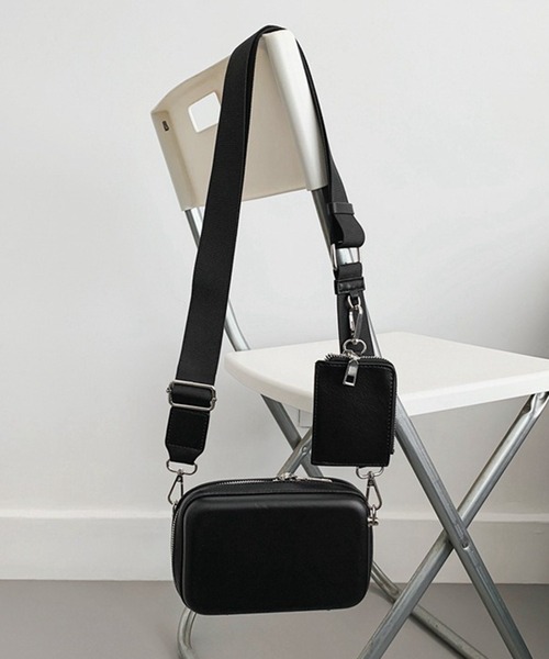 WESTBOY（ウエストボーイ）の「コンパクト シンプル ユニセックス スクエア ミニショルダーバッグ WO26S2BG34（ショルダーバッグ・メンズ・ブラック/ホワイト/ブラウン・FREE）」の15枚目の写真