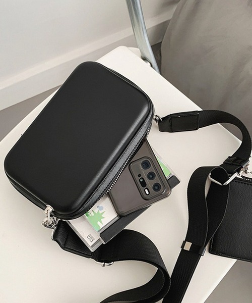 WESTBOY（ウエストボーイ）の「コンパクト シンプル ユニセックス スクエア ミニショルダーバッグ WO26S2BG34（ショルダーバッグ・メンズ・ブラック/ホワイト/ブラウン・FREE）」の20枚目の写真