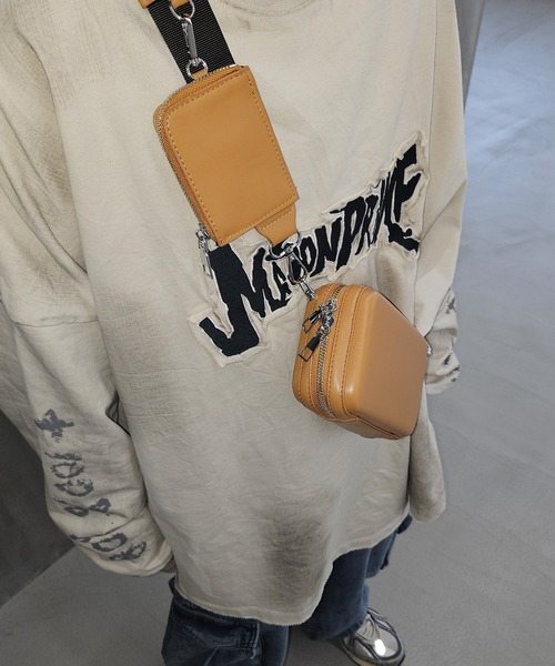 WESTBOY（ウエストボーイ）の「コンパクト シンプル ユニセックス スクエア ミニショルダーバッグ WO26S2BG34（ショルダーバッグ・メンズ・ブラック/ホワイト/ブラウン・FREE）」の13枚目の写真