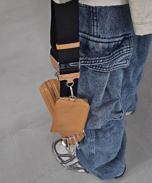 WESTBOY（ウエストボーイ）の「コンパクト シンプル ユニセックス スクエア ミニショルダーバッグ WO26S2BG34（ショルダーバッグ・メンズ・ブラック/ホワイト/ブラウン・FREE）」の14枚目の写真