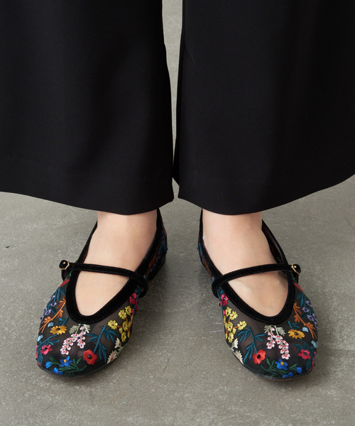 GRISE(グリーズ)の「GRISEシアーEMBROIDERY メリージェーン(その他シューズ・レディース・ブラック・25cm/22cm/24.5cm/24cm/23.5cm/23cm/22.5cm)」の17枚目の写真