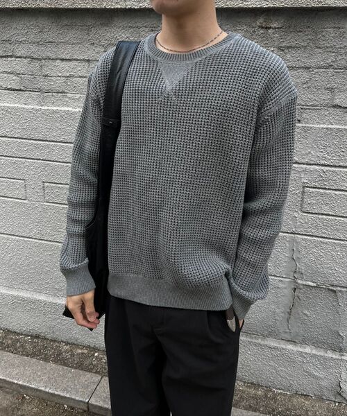 FABREGAT(ファブレガ)の「ワッフルコットンストラクチャーニット (4COLOR)(ニット/セーター・レディース・ホワイト/ブラック/ベージュ/グレー・2/3)」の10枚目の写真