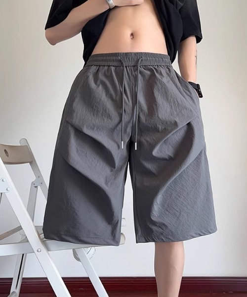 B.R.U（ブル）の「サイドタックデザインハーフパンツ（その他パンツ・メンズ・ブラック/グレー/ライトグレー・LARGE/MEDIUM）」の6枚目の写真