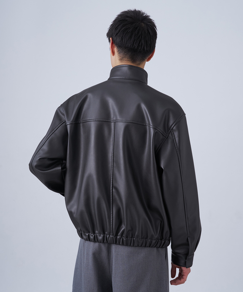 B.C STOCK(ベーセーストック)の「PUレザー スタンドブルゾン(ブルゾン・メンズ・ブラック・LARGE/MEDIUM)」の5枚目の写真