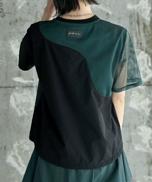 funda mine(ファンダマイン)の「ウェーブメッシュナイロントップス(Tシャツ/カットソー・レディース・グリーン/ブラック・FREE)」の12枚目の写真