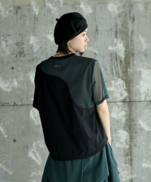 funda mine(ファンダマイン)の「ウェーブメッシュナイロントップス(Tシャツ/カットソー・レディース・グリーン/ブラック・FREE)」の13枚目の写真