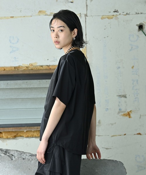 funda mine(ファンダマイン)の「ウェーブメッシュナイロントップス(Tシャツ/カットソー・レディース・グリーン/ブラック・FREE)」の20枚目の写真