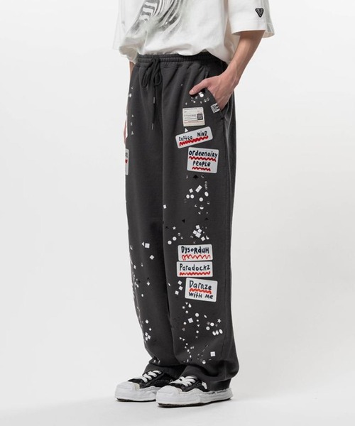 Maison MIHARA YASUHIRO（メゾンミハラヤスヒロ）の「【Maison MIHARAYASUHIRO/ミハラヤスヒロ】EMBELLISHED STICKER PANTS（スウェットパンツ・メンズ・ホワイト/ブラック・46）」の5枚目の写真