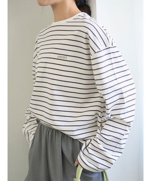 ロングTシャツホワイトエミ82様 emmiロゴクルーネックロングTシャツ（Tシャツ/カットソー）｜emmi