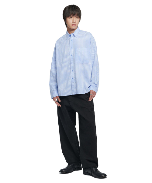 NOMANUAL(NOMANUAL)の「STRIPED SHIRT - BLUE(シャツ/ブラウス・レディース・その他・LARGE/SMALL/MEDIUM)」の3枚目の写真