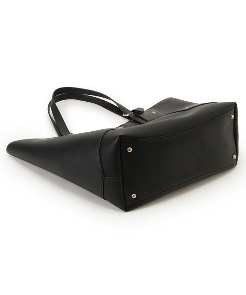 Guess(ゲス)の「DARCY Large 2 In 1 Tote(トートバッグ・レディース・ブラック・ONE SIZE)」の6枚目の写真