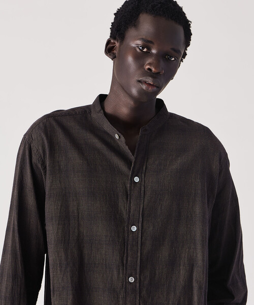 Bshop（ビショップ）の「INDIA INDUSTRY | ファインラインチェック バンドカラーシャツ MEN（シャツ/ブラウス・メンズ・ベージュ系その他/グレー系その他・4/3）」の13枚目の写真