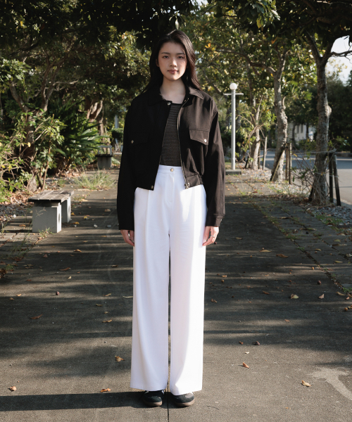 DEHEVE（デヘヴェ）の「Pocket Cotton Jumper [Black]（その他アウター・レディース・ブラック・FREE）」の4枚目の写真