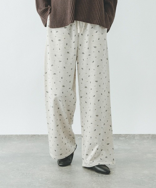 GLOBAL WORK(グローバルワーク)の「総柄スウェットパンツ/659140(スウェットパンツ・レディース・グレー/オフホワイト・MEDIUM/LARGE)」の6枚目の写真